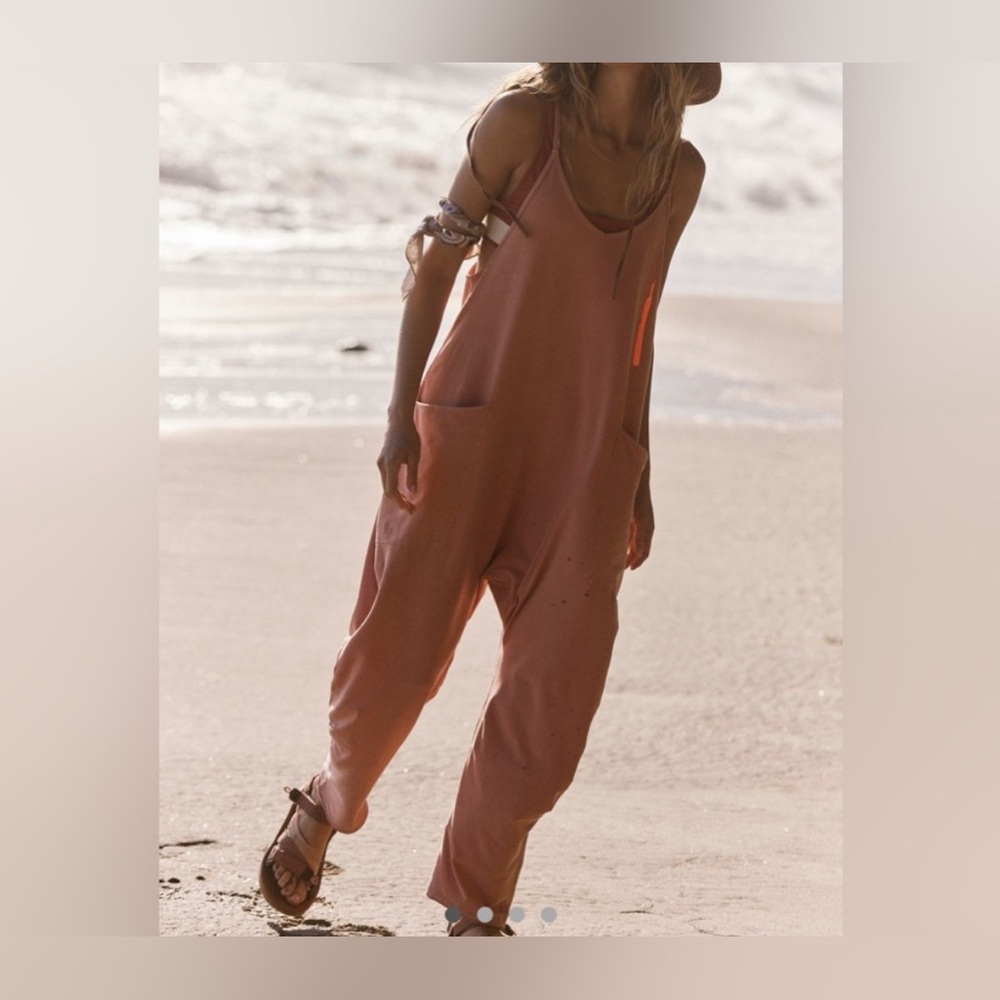 NWT Free People FP Movement Hot Shot Onesie - Petal Pink - Medium - Picture 2 of 11